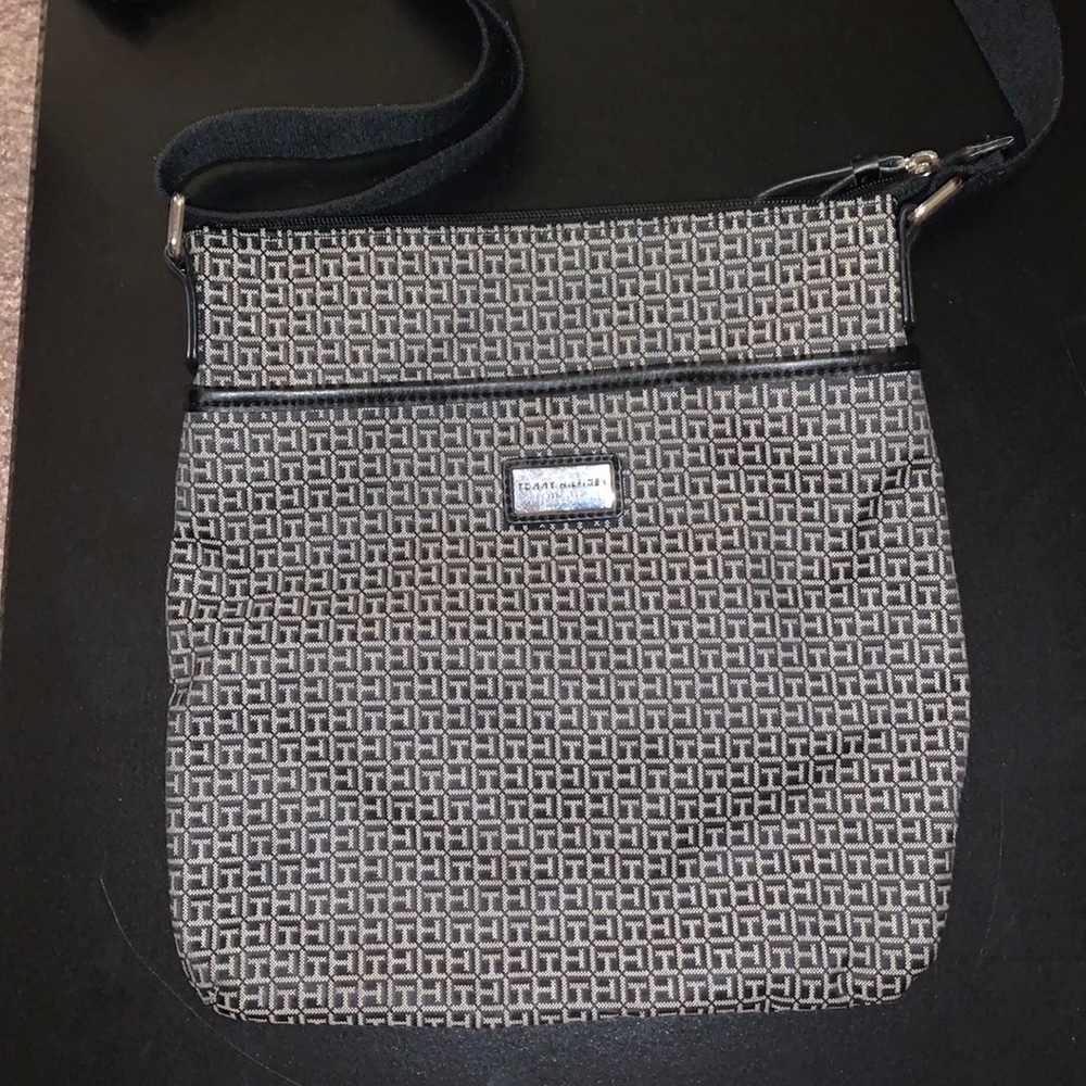 Tommy Hilfiger Bag